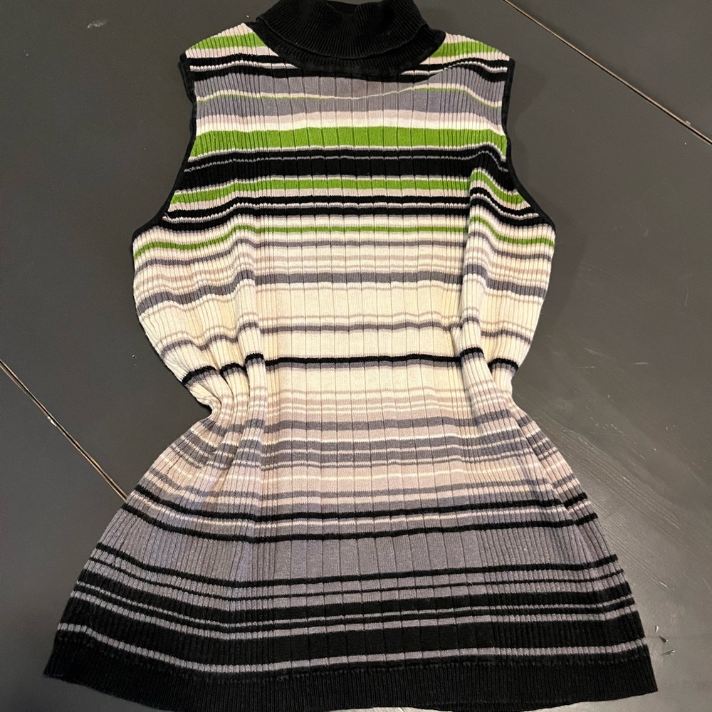 Striped Sleeveless Knit Top